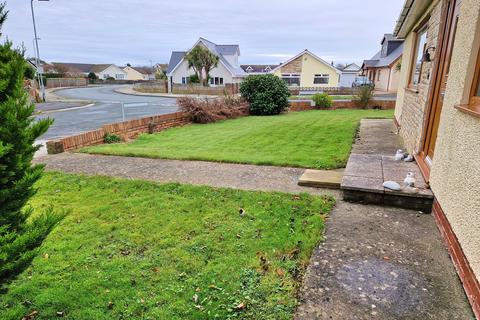 3 bedroom detached bungalow for sale, SPOONBILL CLOSE, PORTHCAWL, CF36 3UR 3