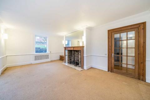 2 bedroom flat for sale, Avenue South, Surbiton KT5