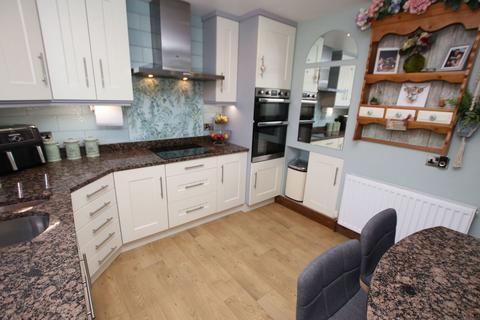 16 Bridge Street, Penistone, Sheffield, S36 6AJ