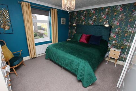 16 Bridge Street, Penistone, Sheffield, S36 6AJ