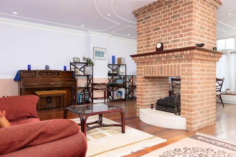 4 bedroom house for sale, The Old Dairy, Church Street, Baldock, SG7