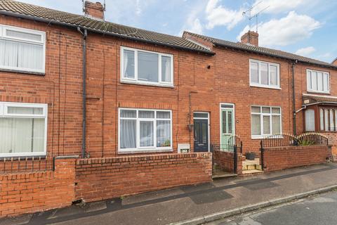 3 bedroom terraced house for sale, Briggs Avenue, Castleford WF10