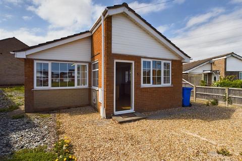 2 bedroom bungalow for sale, Yew Tree Grove, Boston