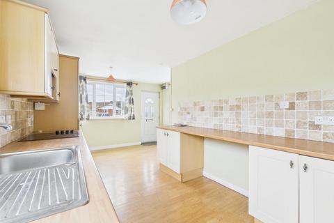 2 bedroom bungalow for sale, Yew Tree Grove, Boston