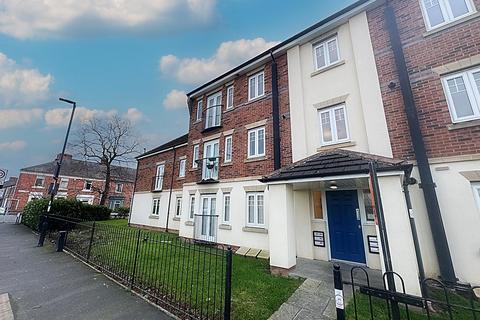 2 bedroom apartment for sale, Windermere Close, Wallsend