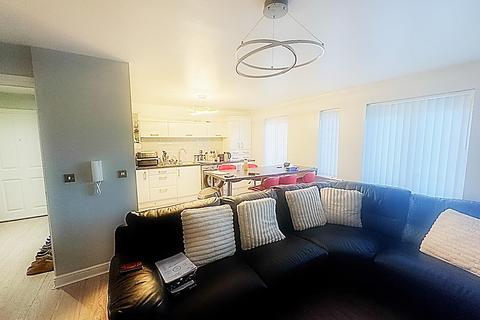 2 bedroom apartment for sale, Windermere Close, Wallsend