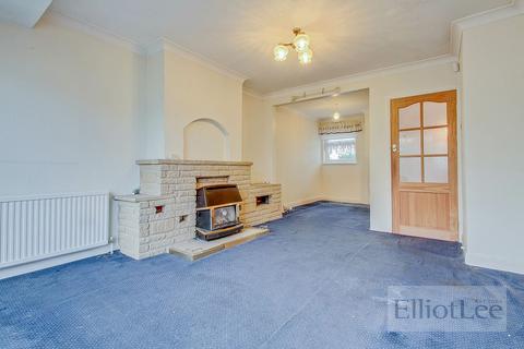 2 bedroom semi-detached bungalow for sale, Cavendish Avenue, Ruislip HA4