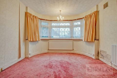 23 Cavendish Avenue, Ruislip, HA4 6QJ