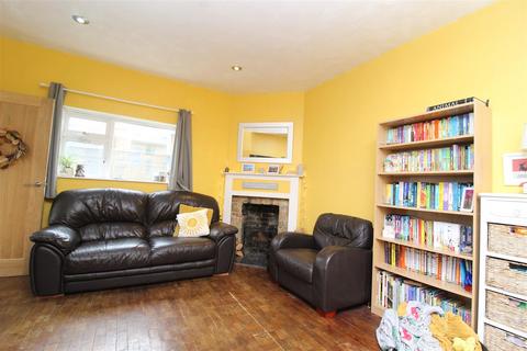 4 bedroom detached bungalow for sale, Bentley Avenue, Herne Bay
