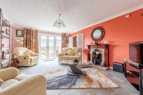 6 Beech Road, Beetley, Dereham, NR20 4HR