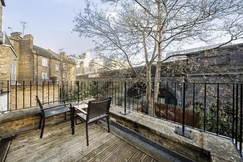 2 bedroom flat for sale, Queenstown Road, Battersea