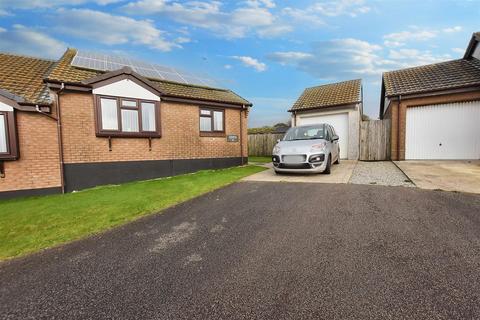 2 bedroom semi-detached bungalow for sale, Carknown Gardens, Redruth