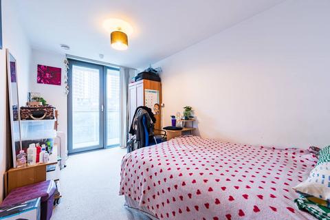 2 bedroom flat for sale, Icona Point E15, Stratford, London, E15