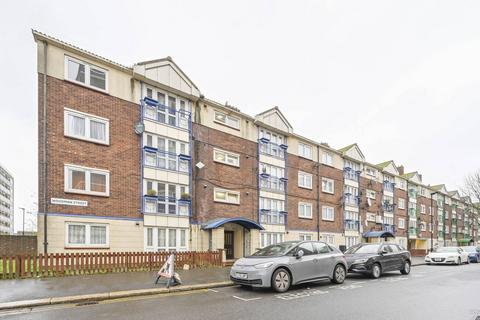 2 bedroom flat to rent, Woodman Street, E6, Silvertown, London, E16