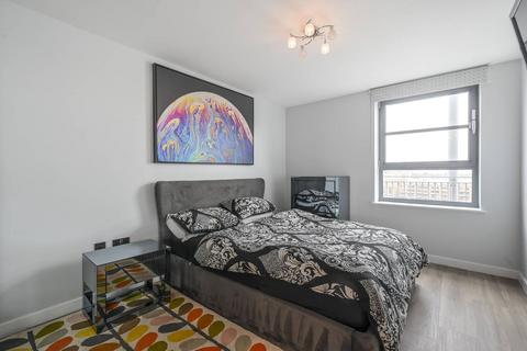 2 bedroom flat for sale, Commercial Road, Tower Hamlets, London, E14