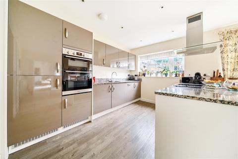 3 Bosun Close, Exeter, EX2 7GX