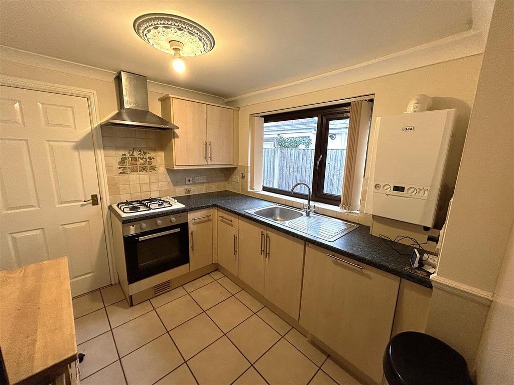 Kitchen.JPG