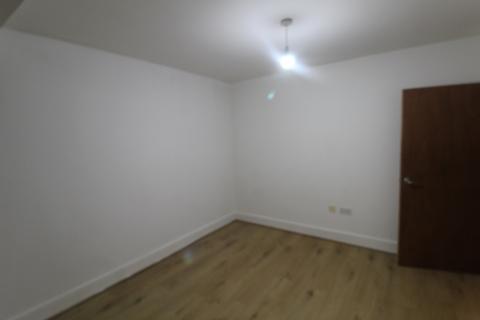 2 bedroom flat share to rent, Harrow, HA2