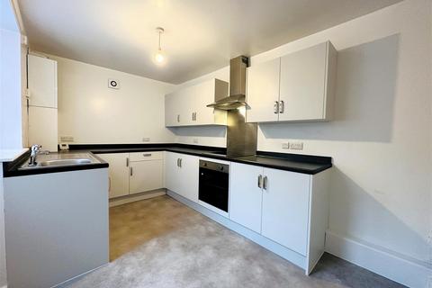 4 bedroom terraced house for sale, Gladstone Terrace, Goole