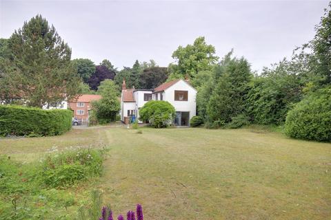 4 bedroom detached house for sale, West End, Walkington