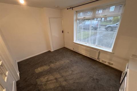 2 bedroom end of terrace house to rent, Blandford Road, Quinton, Birmingham