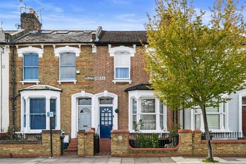 3 bedroom terraced house for sale, Daleview Road, London, N15