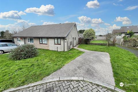 2 bedroom bungalow to rent, Poldue Close, Redruth TR15