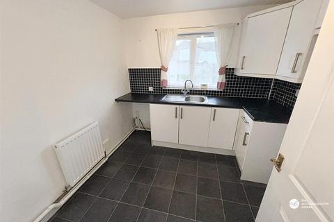 2 bedroom bungalow to rent, Poldue Close, Redruth TR15