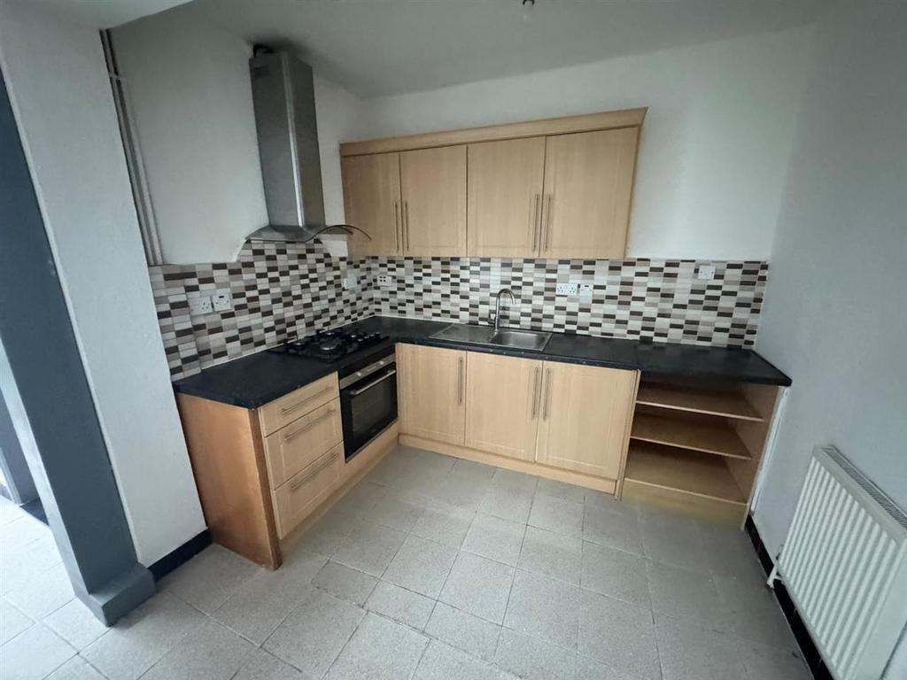 L Shaped Kitchen