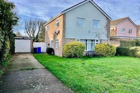 3 bedroom detached house to rent, Parkside, Beck Row IP28