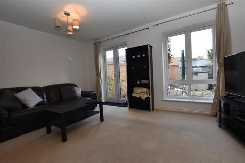 3 bedroom townhouse for sale, 138 Meadow WayCavershamReadingBerkshire