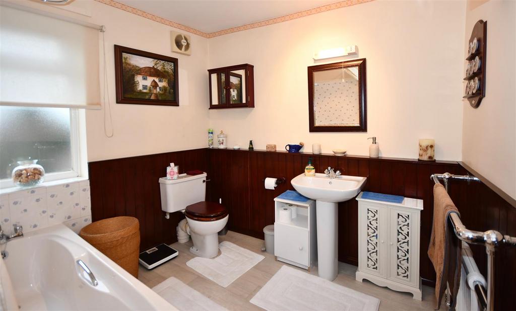 Family bathroom