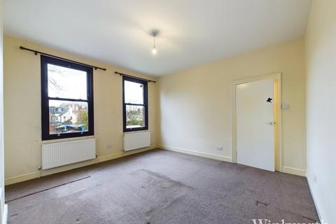 1 bedroom apartment to rent, Woodhurst Road, London, W3