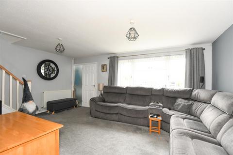 18 Winterslow Road, Trowbridge, BA14 0LX