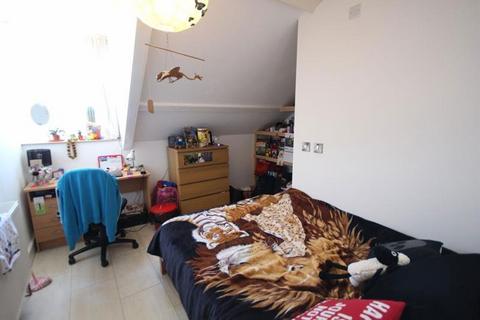 5 bedroom house share to rent, 5 Bed Flat, (Flat 2) Cae'r Gôg Terrace