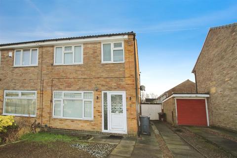 3 bedroom semi-detached house to rent, Luther Way, Bradford BD2