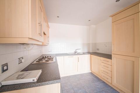 2 bedroom flat to rent, Prescot Road, Harris Grange, WA10