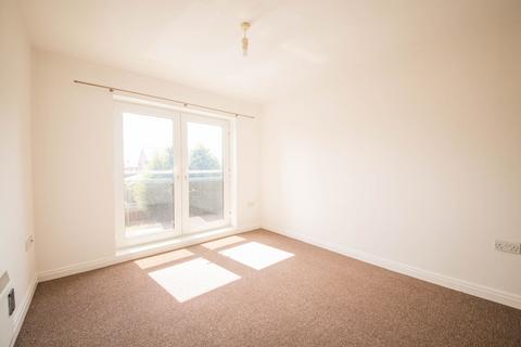 2 bedroom flat to rent, Prescot Road, Harris Grange, WA10