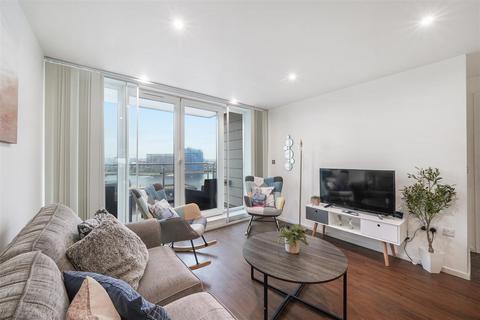 2 bedroom apartment for sale, The Oxygen, Western Gateway, London