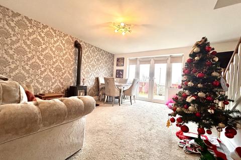 3 bedroom end of terrace house for sale, Front Street South, Quarrington Hill, Durham, County Durham, DH6