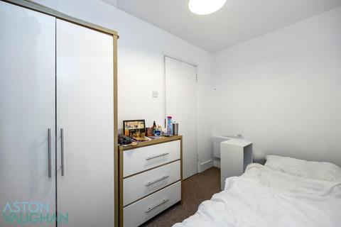 2 bedroom apartment to rent, Baden Road, Brighton BN2