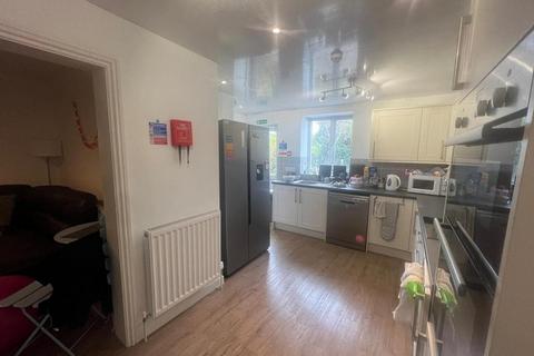 6 bedroom house to rent, 33 Ferndale Road, Ferndale Road, Bristol BS7