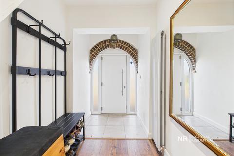 undefined, Epsom KT18
