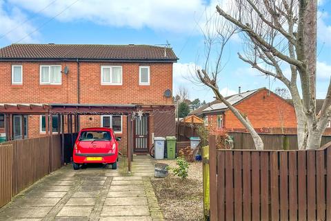 3 bedroom end of terrace house for sale, Regents Close, Collingham, Newark