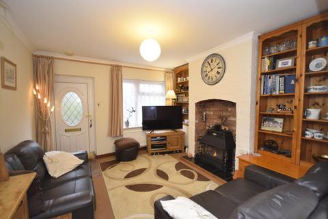 2 bedroom terraced house to rent, Sherry Mill Hill, Whitchurch, Shropshire