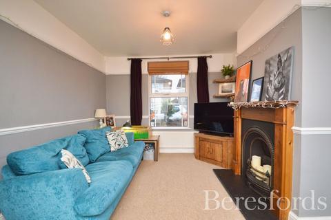 2 bedroom terraced house for sale, George Street, Romford, RM1