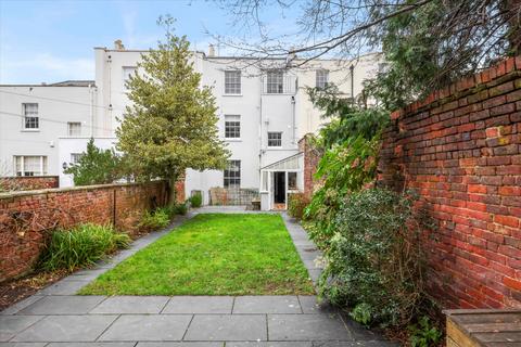 undefined, Oxford Street, Cheltenham, Gloucestershire, GL52