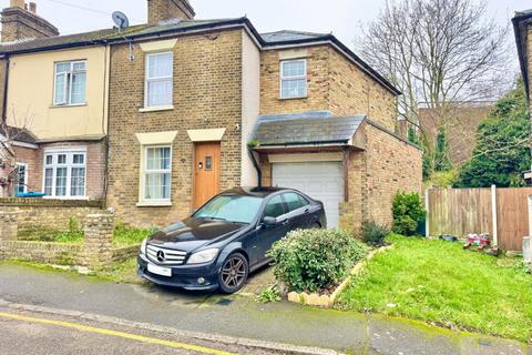 Tower Hill, Brentwood CM14