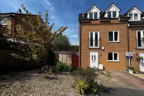 5 bedroom house to rent, The Elms, Bristol BS16