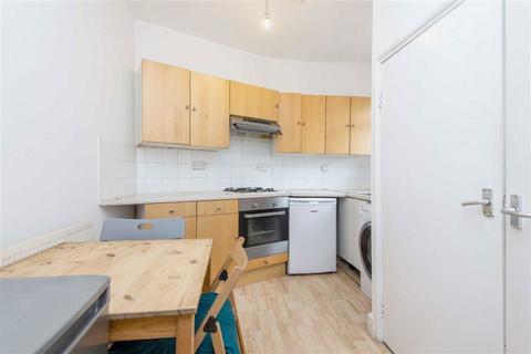 2 bedroom flat to rent, Kingsland Road, London E2